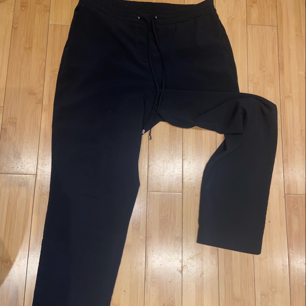 Sport black flat lightweight pants